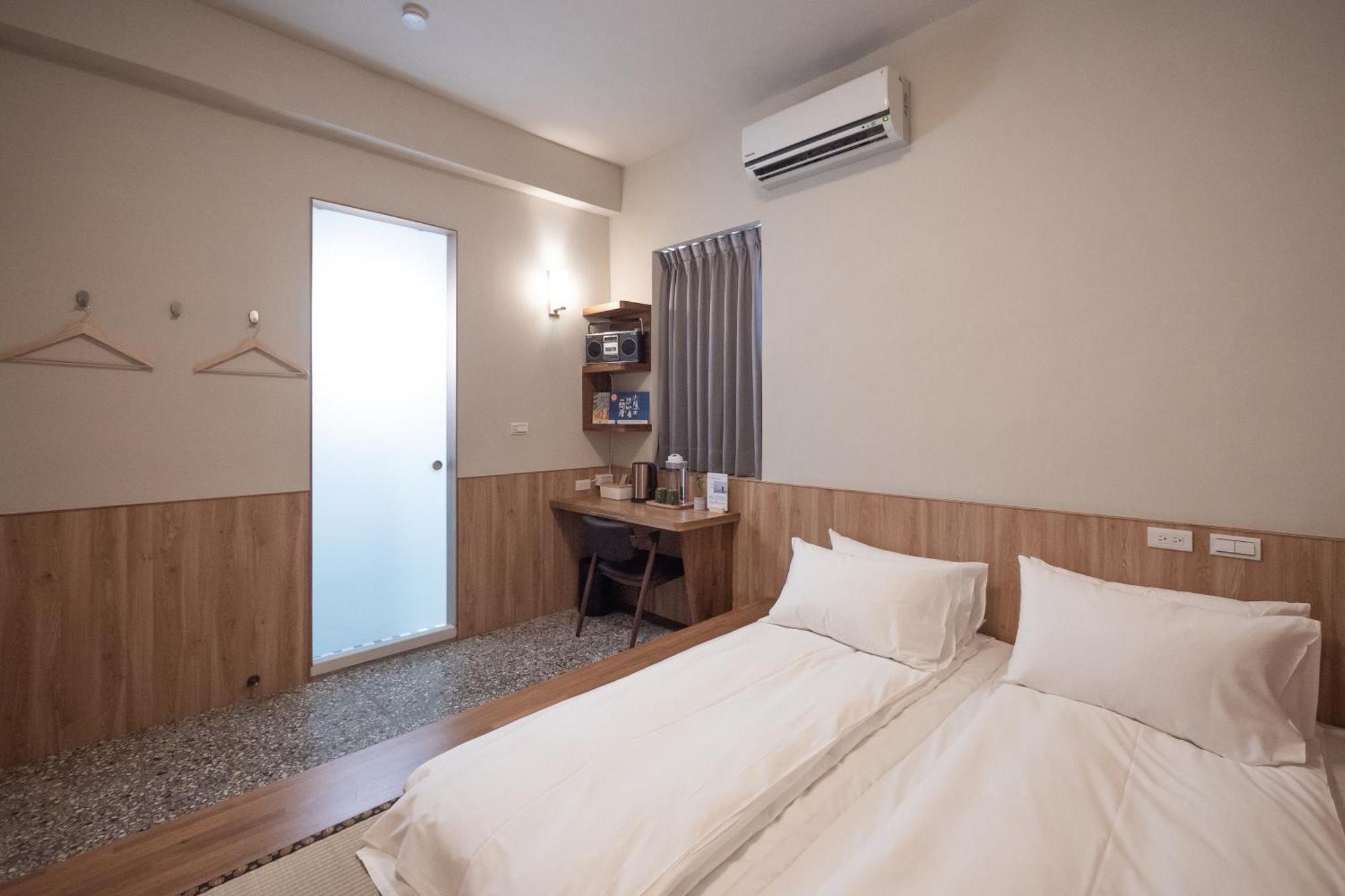 Hotel Tang-ko Hioh-mî à Lukang Extérieur photo
